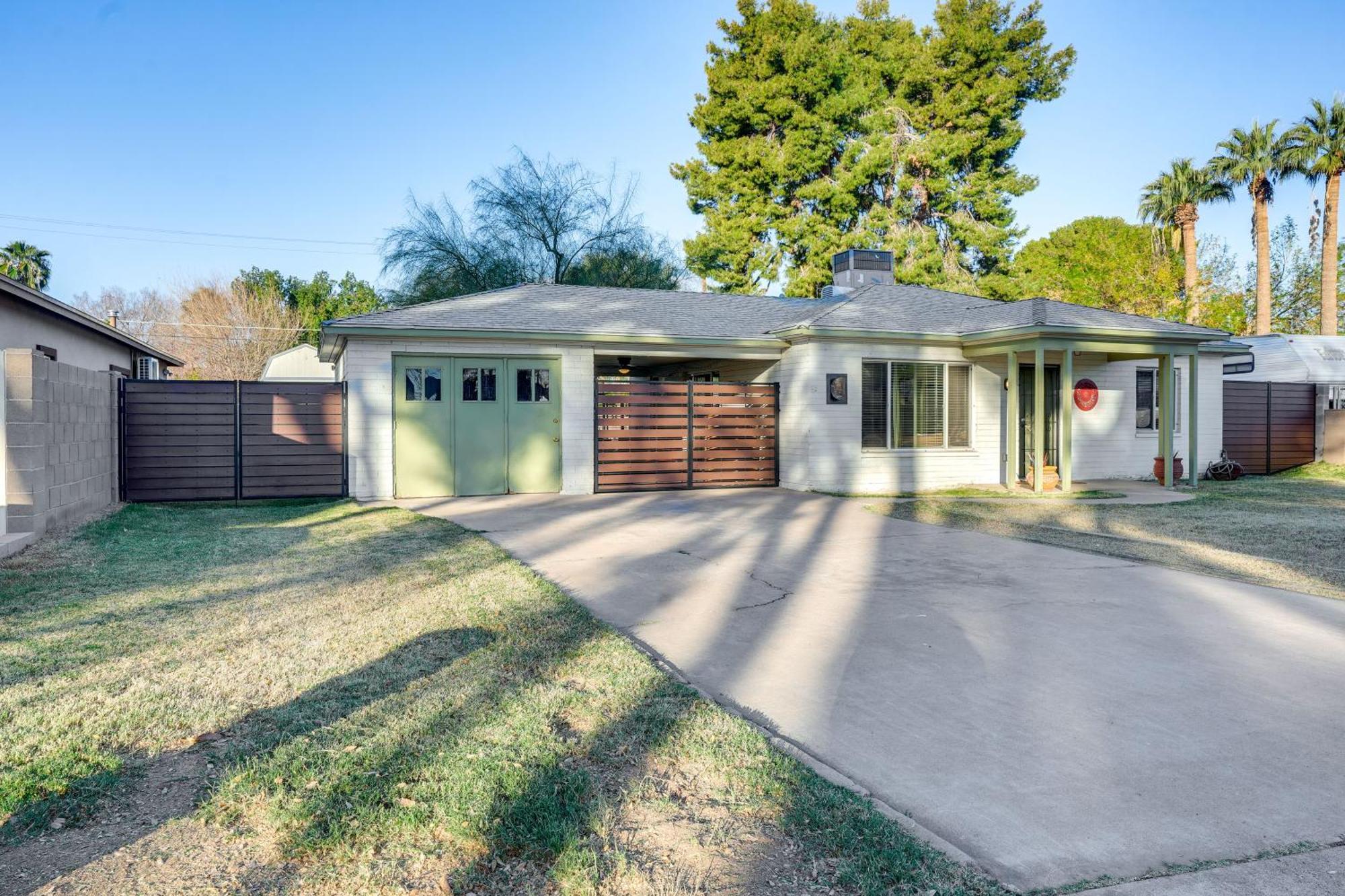Pet-Friendly Phoenix Home With Breezeway And Fire Pit! Exteriér fotografie